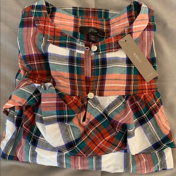 J.Crew Ruffle long sleeve blouse.Red, green, black, gold sparkle thread plaid XS - Picture 8 of 9